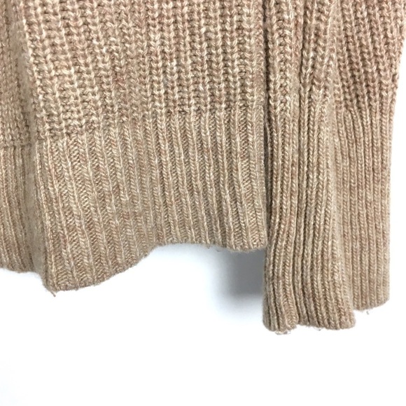LOFT Wool Blend Sweater Neutral Camel Minimalist Capsule Wardrobe Size Medium - Picture 4 of 10